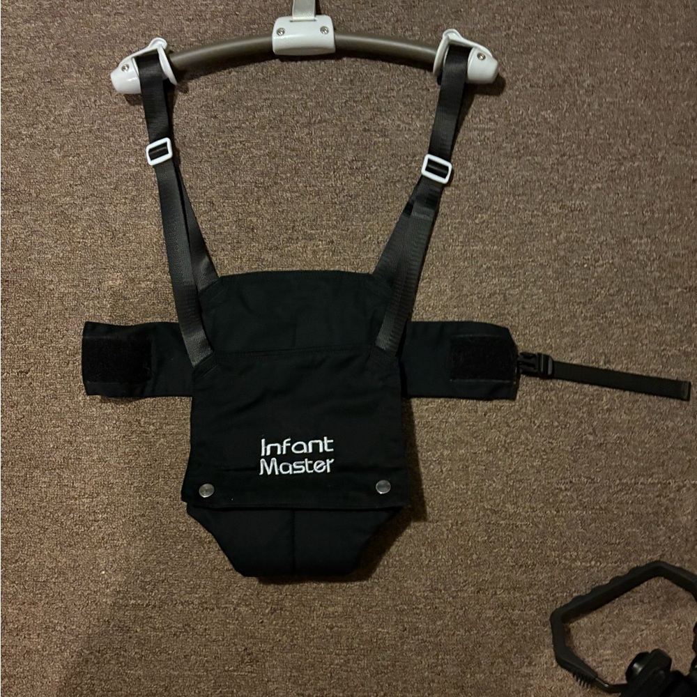 Infant master baby doorway, jumper